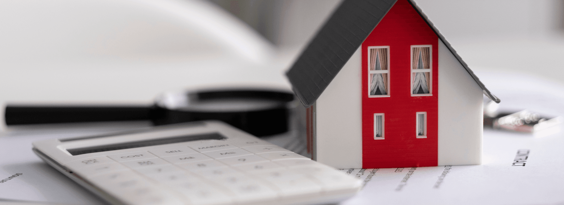 Calculator and house for insurance